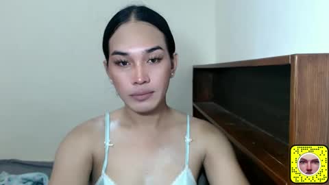 Rhaine online show from January 6, 8:14 am