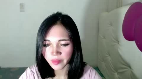 Divine online show from November 13, 6:27 am