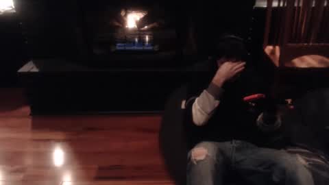 croyal09 online show from December 12, 3:54 am