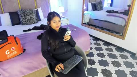     online show from October 17, 11:03 am