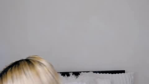 Giselle online show from February 13, 1:58 pm