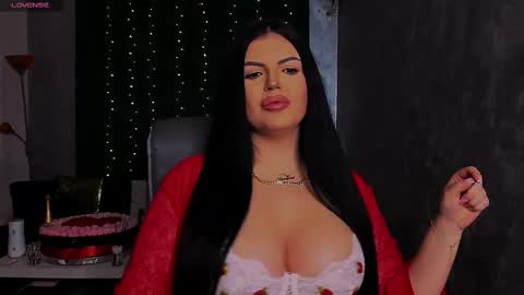 Giulia online show from February 16, 8:11 pm