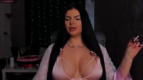 Giulia online show from February 24, 9:31 pm