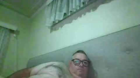 bi Gixxer online show from May 10, 5:36 am
