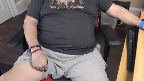 gizmo706 online show from April 17, 2:52 pm