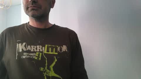 gjustaguym online show from April 19, 7:09 am