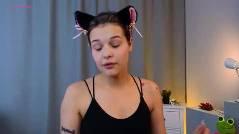 Michelle online show from October 22, 3:10 am