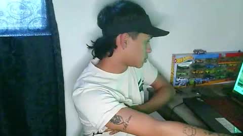 glen_connor_11 online show from December 20, 9:55 pm