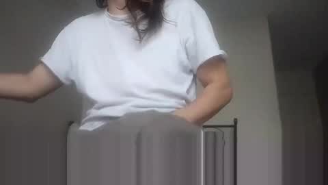 glitchingglob online show from February 28, 9:01 pm