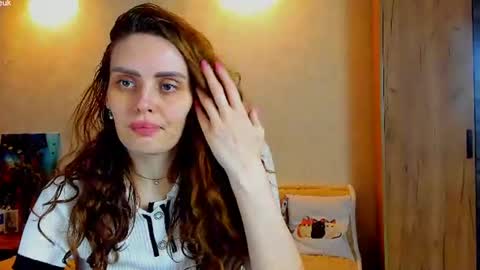 Gloria Wood online show from June 9, 7:13 pm
