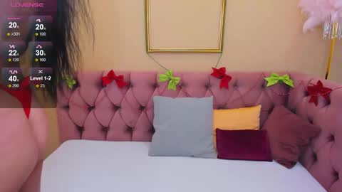 Gloria online show from December 19, 1:23 am