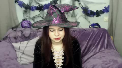 gloriyadre online show from October 31, 3:01 pm