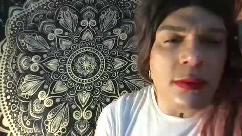 Glow Goddess online show from October 5, 9:29 am