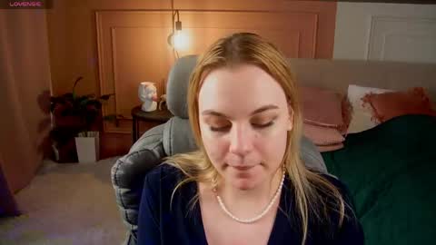 Margo online show from April 12, 7:45 am