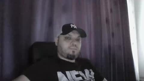 Your boy online show from May 14, 7:39 am