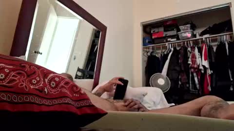 gnasty83 online show from September 28, 1:03 am