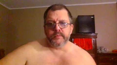 IDKIDCIDGAF online show from April 1, 12:22 am