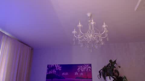 Goldie online show from October 4, 1:09 pm