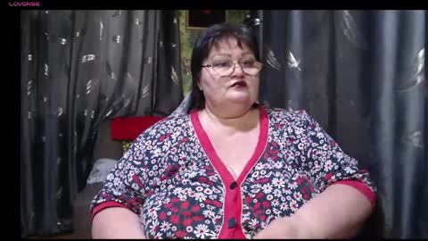 Goddess online show from April 10, 11:04 am