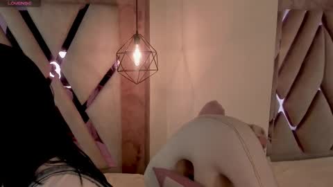 M A R T I N A  online show from February 4, 12:09 pm