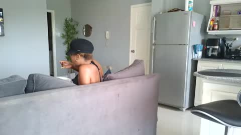 Snapshot of goddess_xandra_xquisite chatting on September 19, 3:05 pm Xandra The Goddess online show from September 19, 3:05 pm