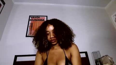 Snapshot of goddessdaisysky chatting on December 30, 4:07 pm Goddess Daisy Sky online show from December 30, 4:07 pm
