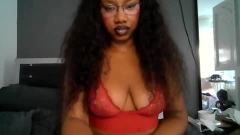 Goddess Daisy Sky online show from May 24, 1:46 am