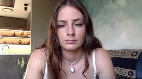Snapshot of goddessmiamuse chatting on September 22, 4:55 pm goddessmiamuse online show from September 22, 4:55 pm