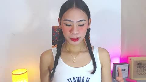 Kyla and Nian online show from November 16, 5:31 am