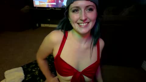 goddessquinncy online show from March 15, 5:01 am