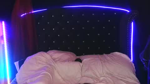 GoddessYvette007 online show from May 10, 2:12 pm