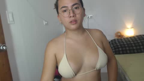 bella online show from January 22, 1:31 am