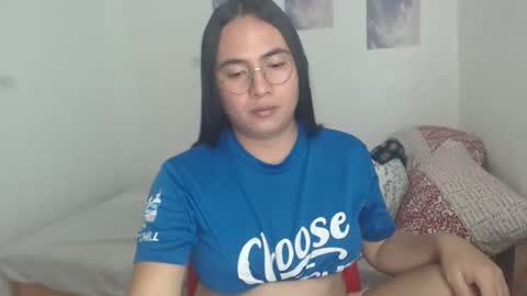 bella online show from October 9, 10:54 am