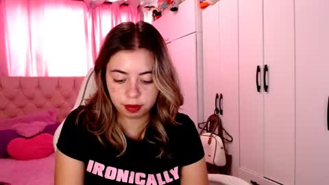 golden_gingerkitty online show from May 25, 12:55 pm