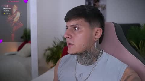 goldenatlasx online show from February 3, 1:02 am