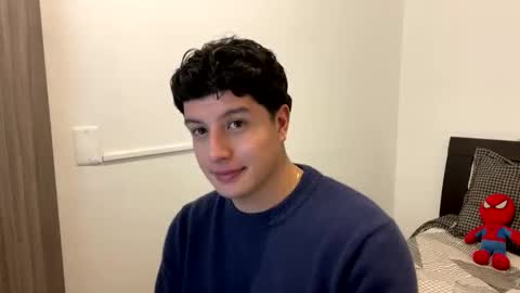 goldenknight33 online show from September 24, 2:02 pm