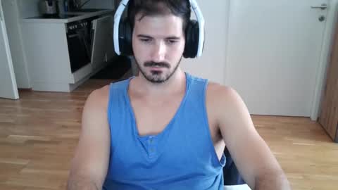 goldnic_10 online show from September 15, 12:28 pm