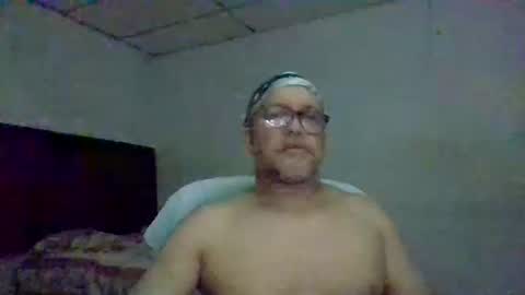 golons17 online show from April 29, 5:12 am