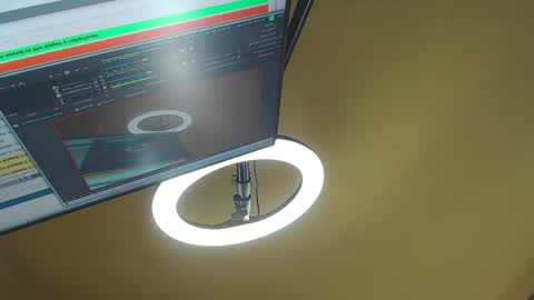 Elizabeth Effie online show from January 1, 8:47 pm