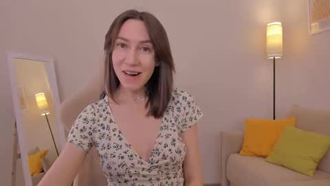 Good GlamorGirl online show from February 20, 4:34 am