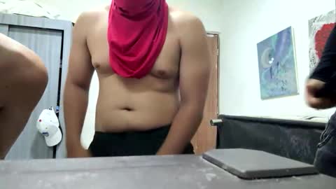 goodboy2605 online show from May 13, 8:40 pm