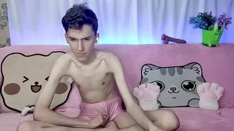 Luca online show from June 9, 11:26 pm