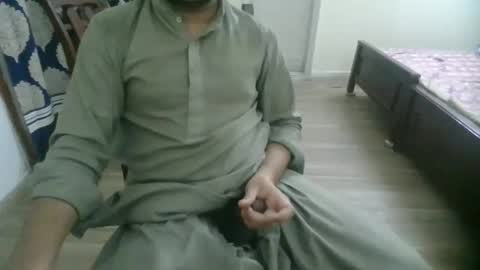 Arab Pronstar online show from December 30, 9:50 pm
