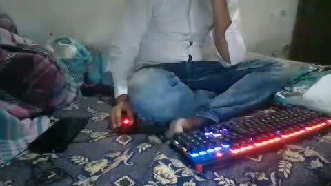 Arab Pronstar online show from December 9, 10:54 am