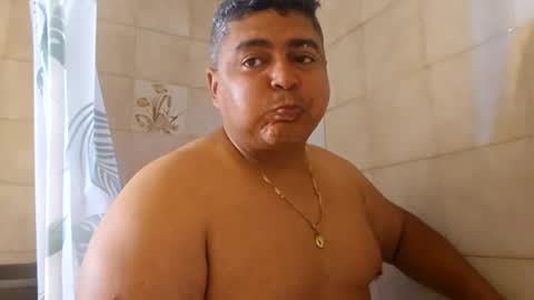 gordito_xx online show from April 20, 7:00 am