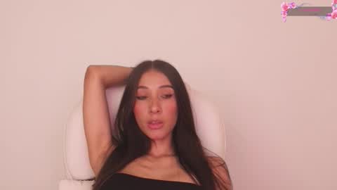 Rose  online show from December 2, 9:29 am