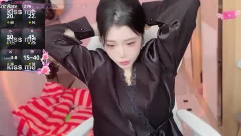 gorgeous girl33 online show from March 8, 5:49 am