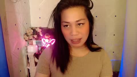 Rica online show from March 5, 9:59 pm