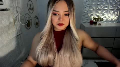 Snapshot of gorgeousamandarose chatting on September 22, 1:10 am Amanda rose online show from September 22, 1:10 am