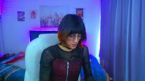 goth_minerva online show from June 2, 6:21 pm